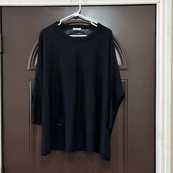 Mer Sea Black Sweater - Picture 1 of 10